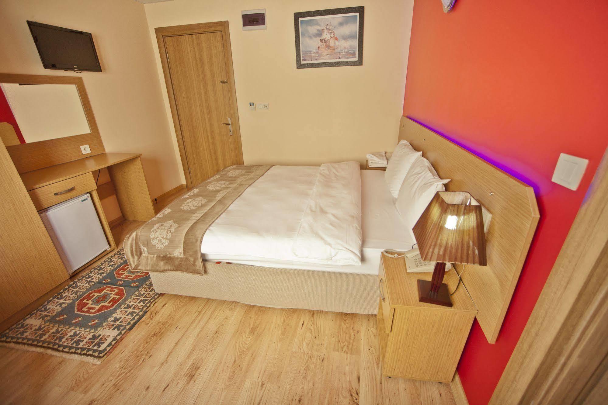 Avcilar Vizyon Hotel Istanbul Ngoại thất bức ảnh